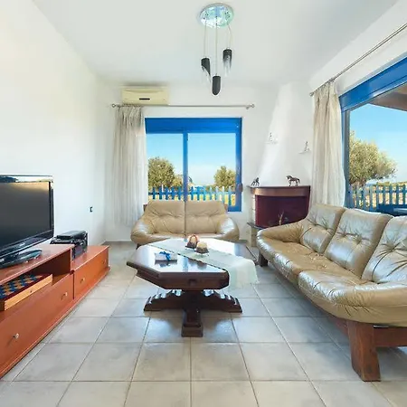 Stegna Mare 3*